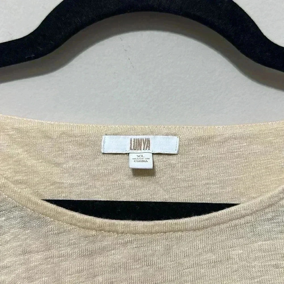 Lunya - Picture 5 of 7